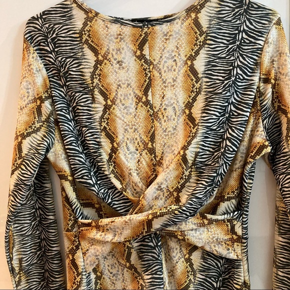 👗Boohoo mixed animal print front knot skater dress 👗 - Picture 3 of 6